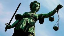 Судебная реформа в России: какие "обновки" готовят Фемиде? 